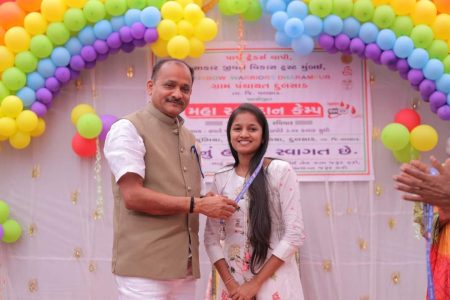 વલસાડ તાલુકા ના દુલસાડ મુકામે મહારક્તદાન કેમ્પ યોજાયો 152 યુનિટ રક્તદાન મેળવ્યું.